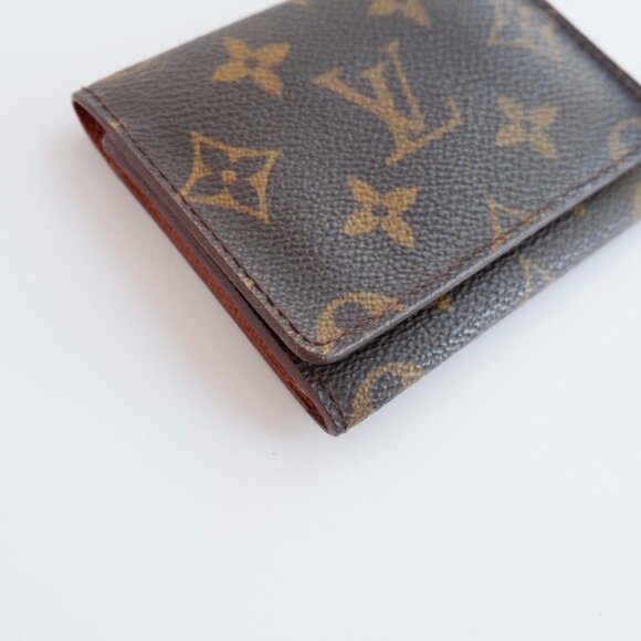 Authentic Preowned Louis Vuitton Monogram Card Holder - Picture 2 of 8